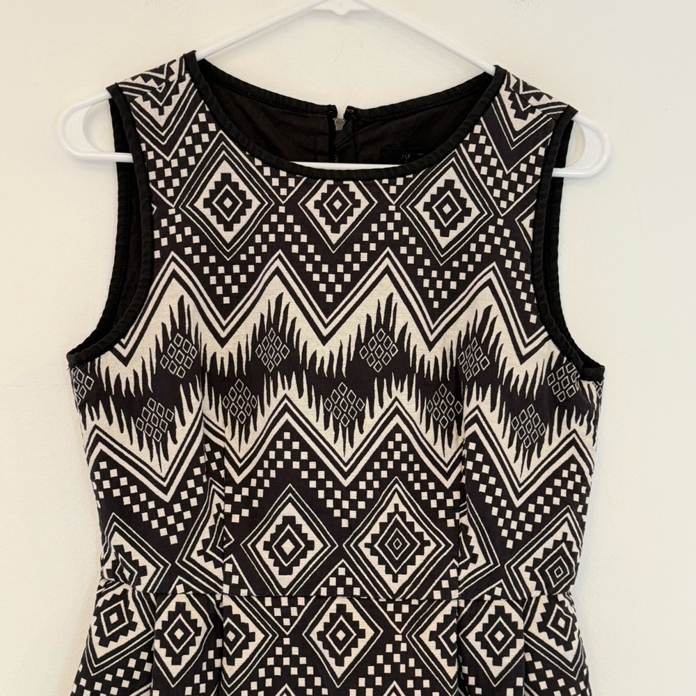 Women's J. Crew sz 6 Diamond Ikat A1812 Black Cream Sleeveless Pocket Midi Dress